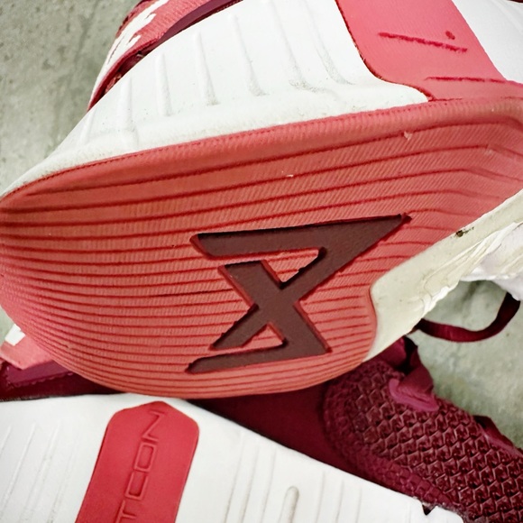 Like New! Nike Women's Free Metcon 4 'Dark Beetroot', Size 8.5 - Picture 6 of 6